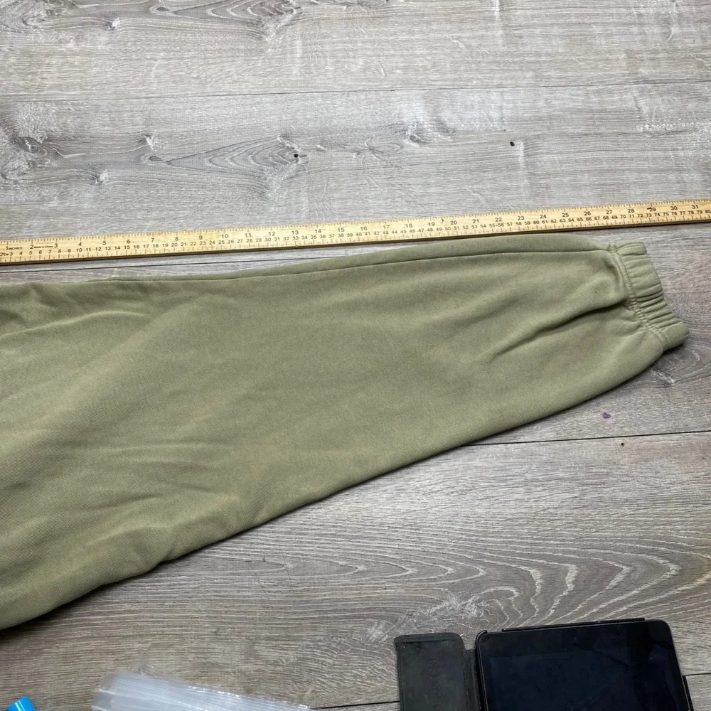 Adidas Sweatpants Mens L Olive Green Graphic Trefoil Joggers Casual Streetwear